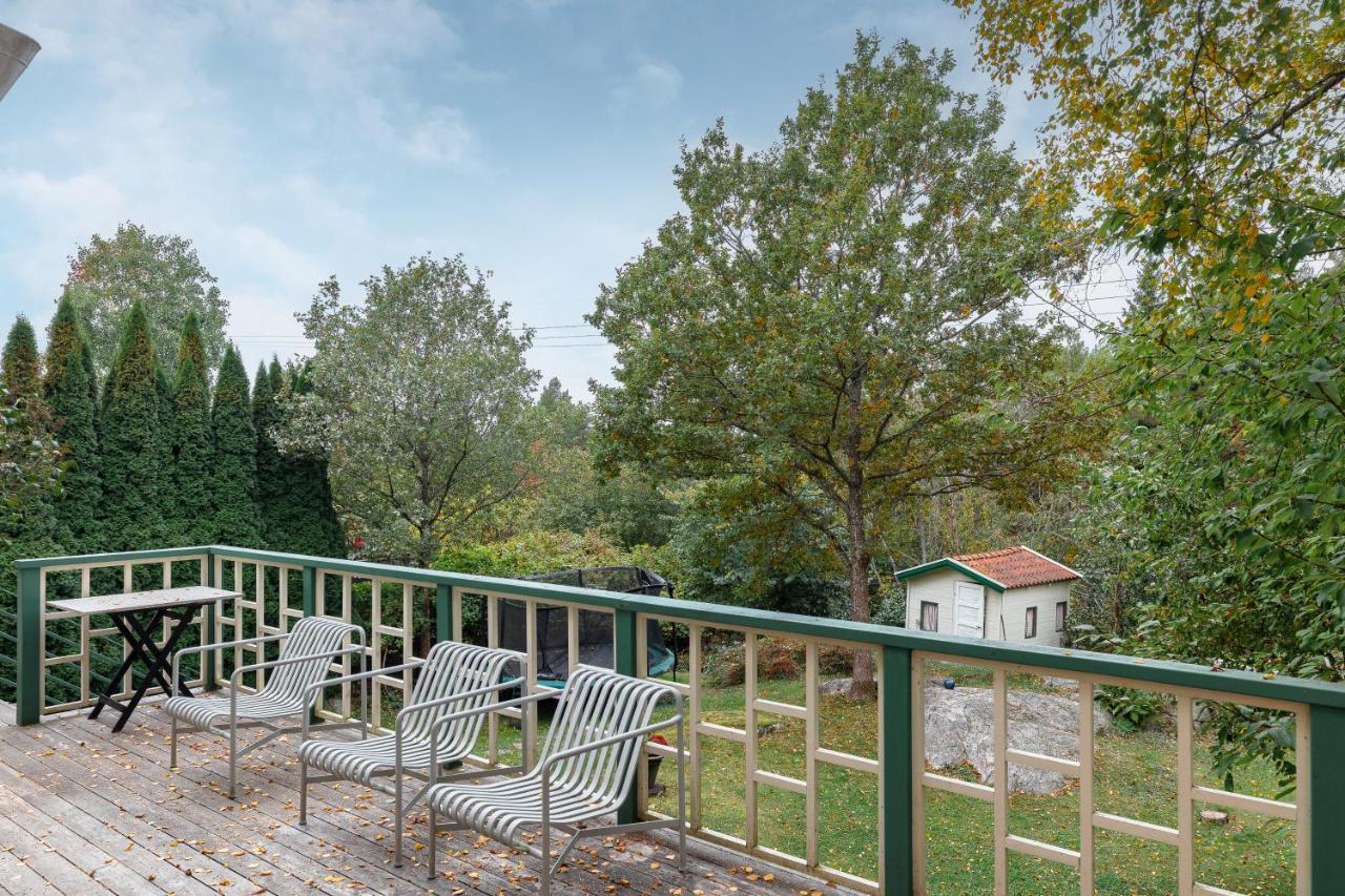 Fantastic 4 Bedroom Home In Bromma With Everything Стокгольм Екстер'єр фото